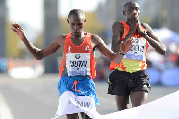 Mutai pips Kimetto in Berlin