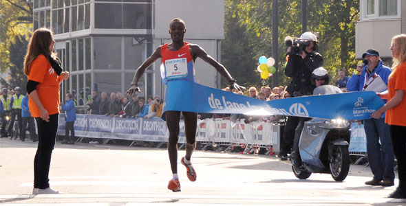 Chumba sets Eindhoven record